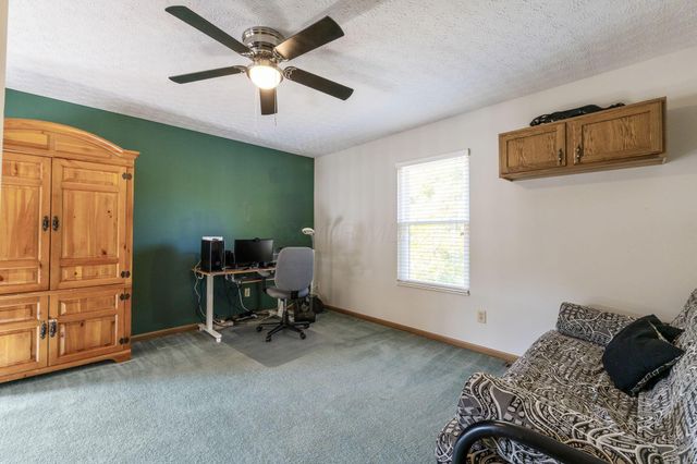 633 Rainbow Drive, Marysville, OH 43040