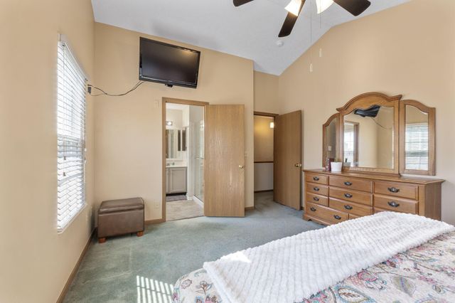 633 Rainbow Drive, Marysville, OH 43040