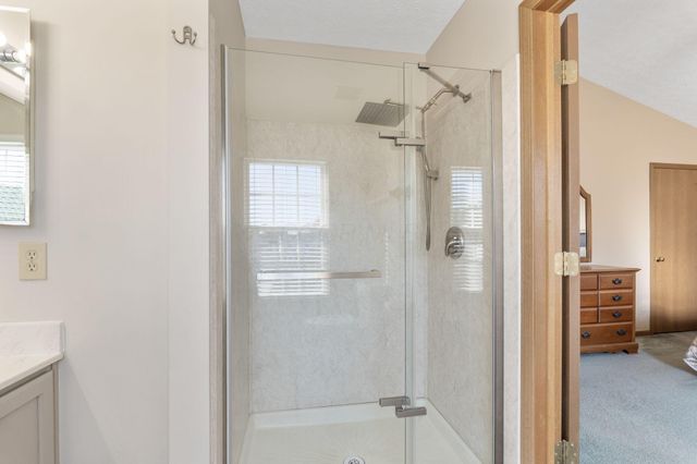 633 Rainbow Drive, Marysville, OH 43040