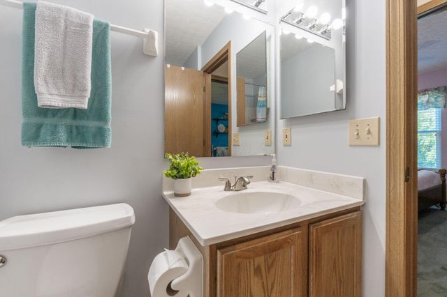 633 Rainbow Drive, Marysville, OH 43040