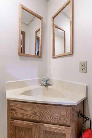 633 Rainbow Drive, Marysville, OH 43040