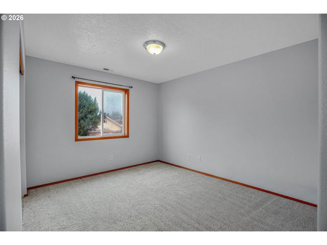 6123 Se 88TH Ave, Portland, OR 97266