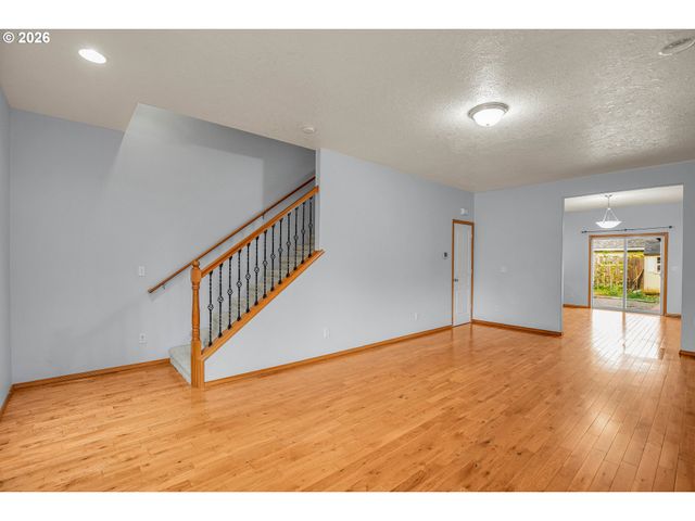 6123 Se 88TH Ave, Portland, OR 97266