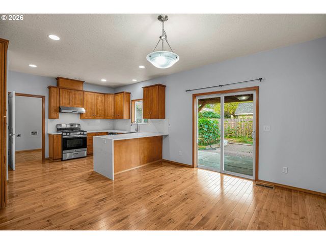 6123 Se 88TH Ave, Portland, OR 97266