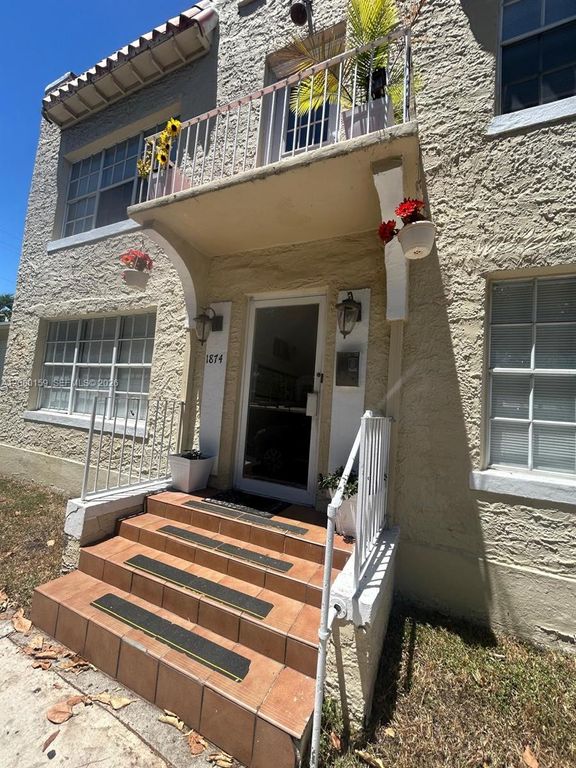 1874 SW 3rd Avenue 9, Miami, FL 33129