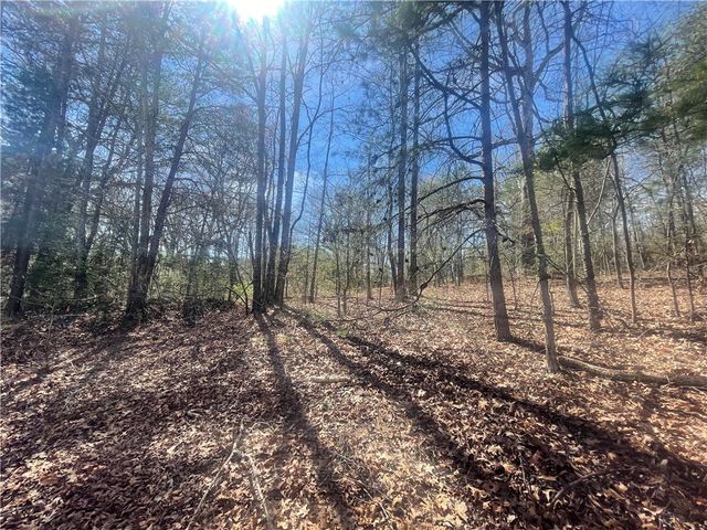 2015 Highlands Highway, Walhalla, SC 29691