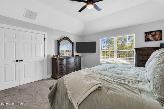 20 Hannah Lee Road, Barnegat, NJ 08005