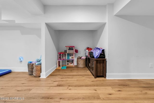 20 Hannah Lee Road, Barnegat, NJ 08005