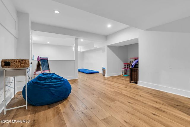 20 Hannah Lee Road, Barnegat, NJ 08005