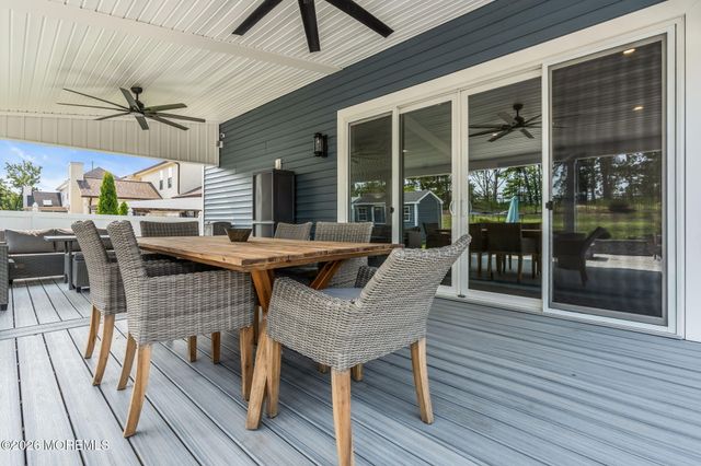 20 Hannah Lee Road, Barnegat, NJ 08005