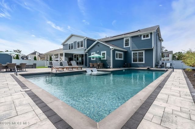 20 Hannah Lee Road, Barnegat, NJ 08005