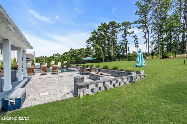 20 Hannah Lee Road, Barnegat, NJ 08005