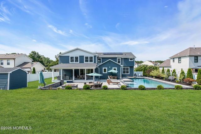 20 Hannah Lee Road, Barnegat, NJ 08005