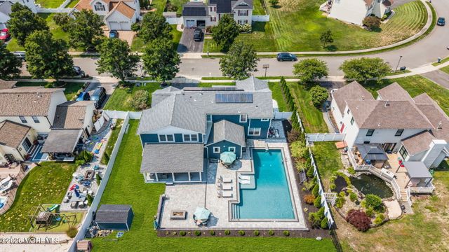 20 Hannah Lee Road, Barnegat, NJ 08005