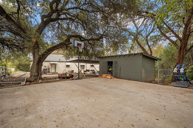 4200 Mockingbird Lane, Waco, TX 76708