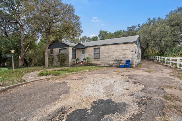 4200 Mockingbird Lane, Waco, TX 76708