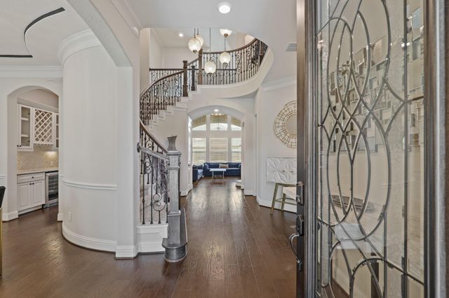 5730 Balcones Ridge Lane, Houston, TX 77059