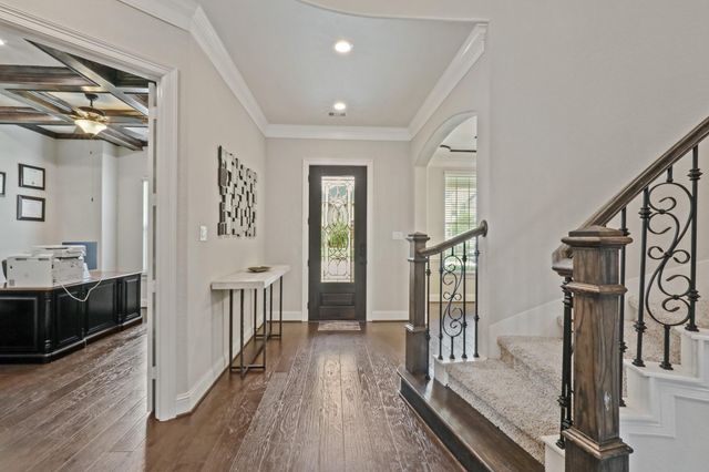 5730 Balcones Ridge Lane, Houston, TX 77059