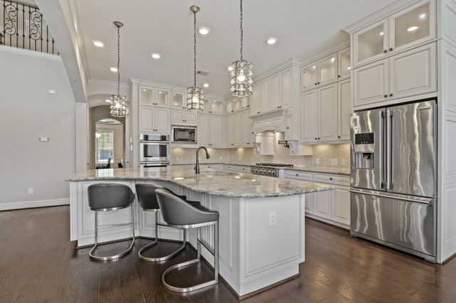 5730 Balcones Ridge Lane, Houston, TX 77059
