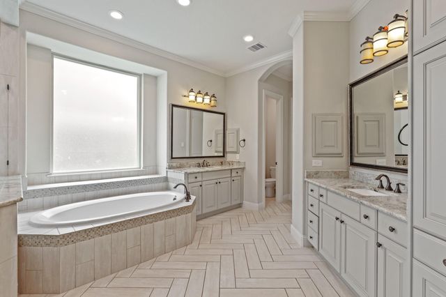 5730 Balcones Ridge Lane, Houston, TX 77059