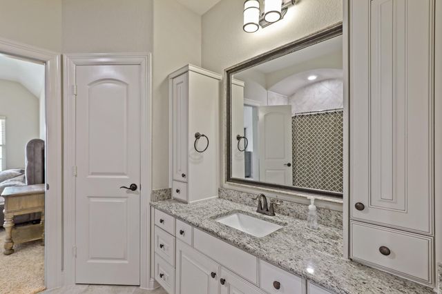 5730 Balcones Ridge Lane, Houston, TX 77059