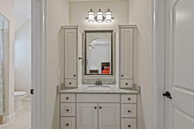 5730 Balcones Ridge Lane, Houston, TX 77059