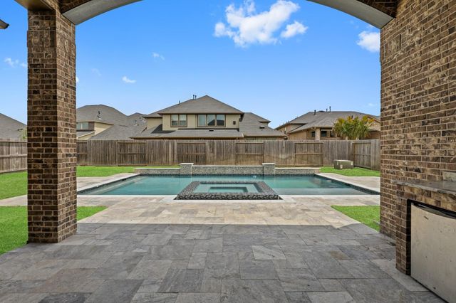 5730 Balcones Ridge Lane, Houston, TX 77059