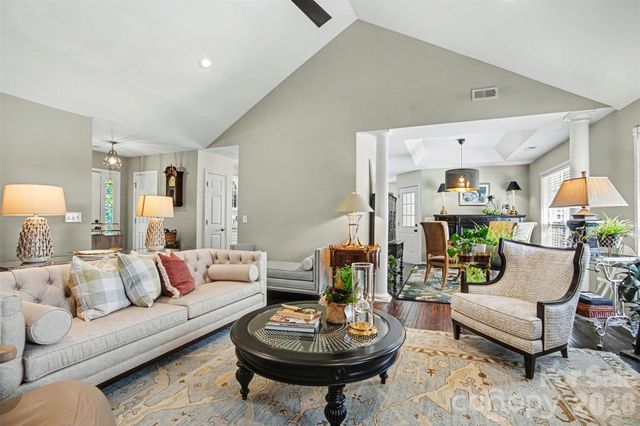 826 Savannah Place Drive, Fort Mill, SC 29715