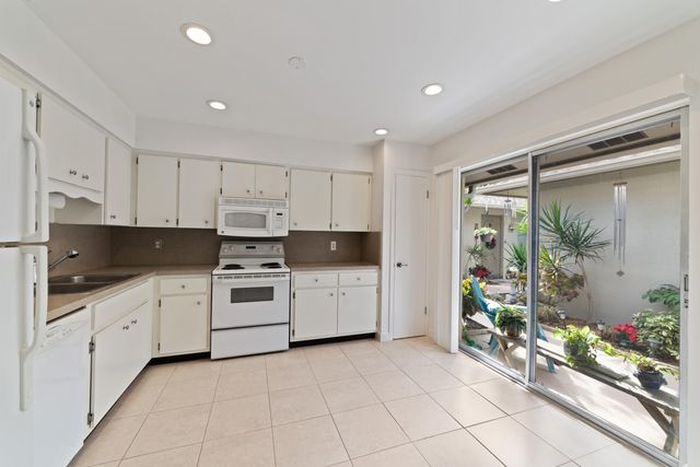 2016 Joy-rene Lane, North Palm Beach, FL 33408