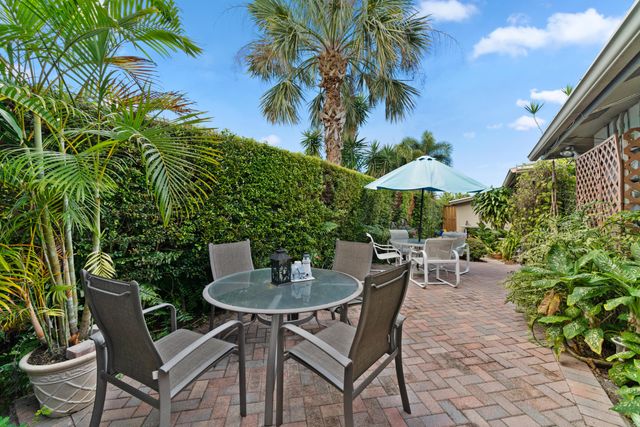2016 Joy-rene Lane, North Palm Beach, FL 33408