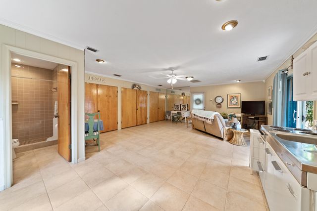 2016 Joy-rene Lane, North Palm Beach, FL 33408