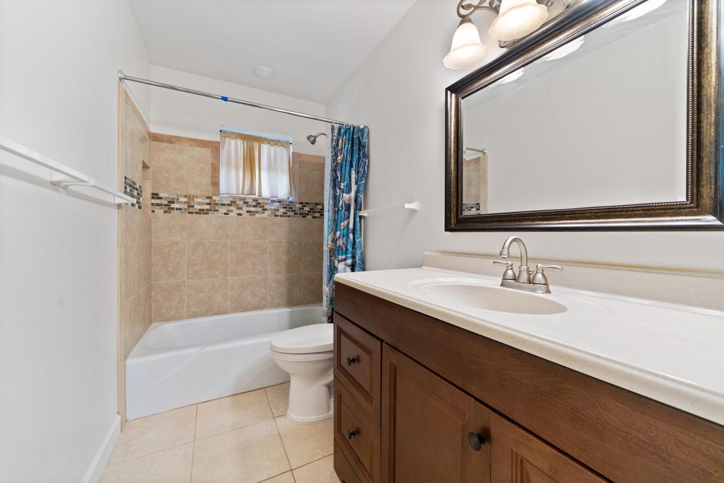 2016 Joy-rene Lane, North Palm Beach, FL 33408