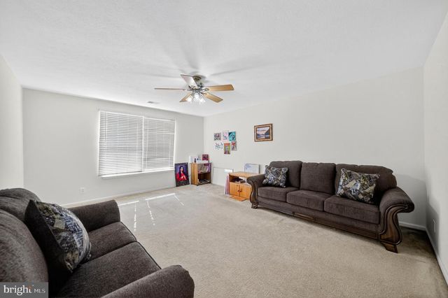 39 FERNBROOKE DR, Westampton Twp, NJ 08060