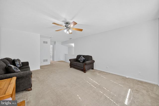 39 FERNBROOKE DR, Westampton Twp, NJ 08060