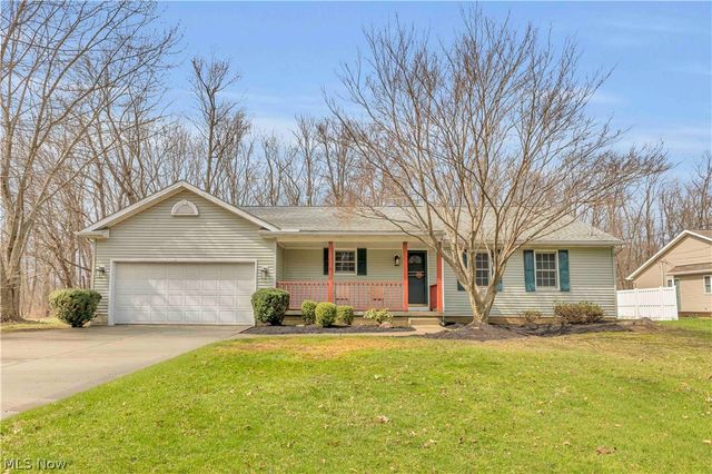 586 Abbe Road, Sheffield Lake, OH 44054