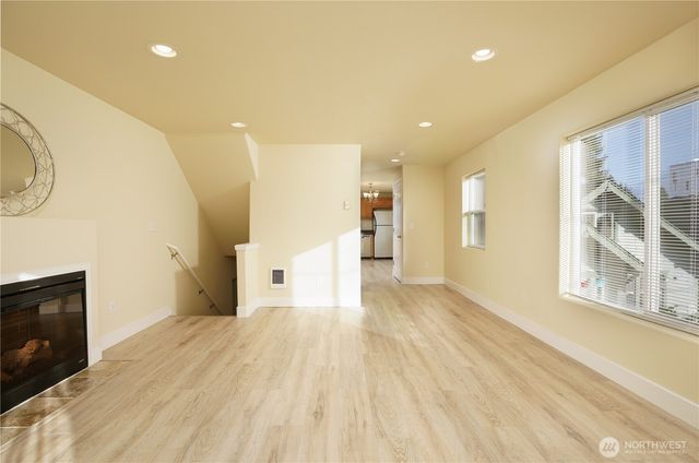 3709 S Park Avenue, Tacoma, WA 98418