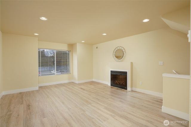 3709 S Park Avenue, Tacoma, WA 98418