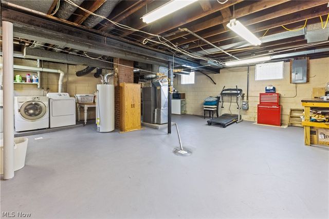 3713 Hanlin Way, Weirton, WV 26062