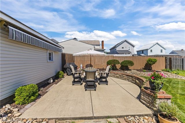 3713 Hanlin Way, Weirton, WV 26062