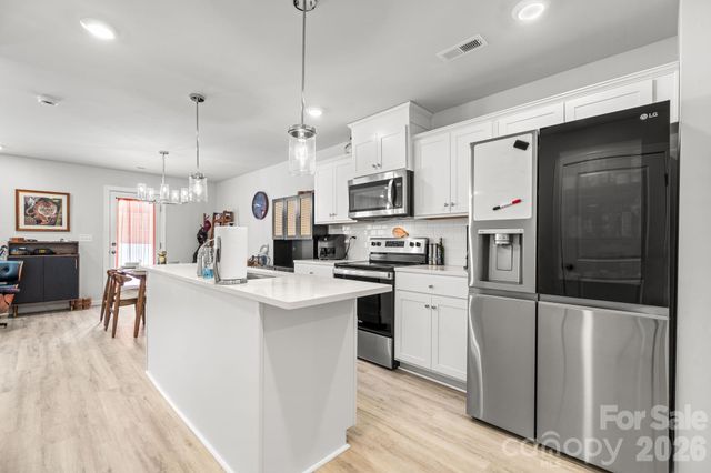 1379 Melviney Street, Statesville, NC 28677