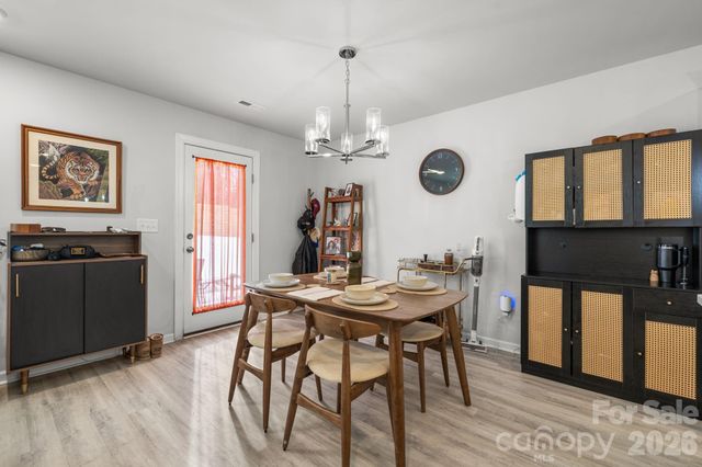 1379 Melviney Street, Statesville, NC 28677