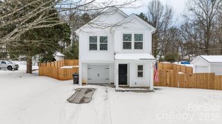 1379 Melviney Street, Statesville, NC 28677