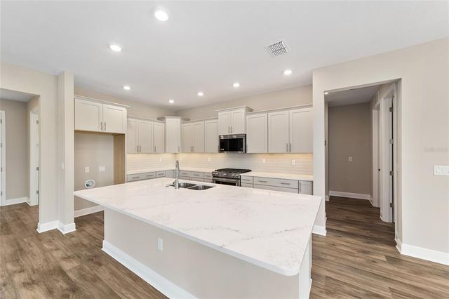 9865 SW 105TH COURT, Ocala, FL 34481
