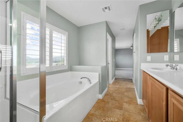 22977 Delca Lane, Wildomar, CA 92595