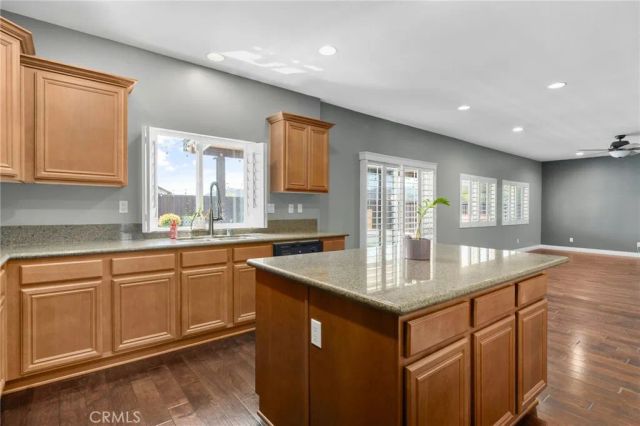 22977 Delca Lane, Wildomar, CA 92595