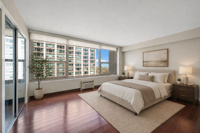 3600 N Lake Shore Drive 1608, Chicago, IL 60613