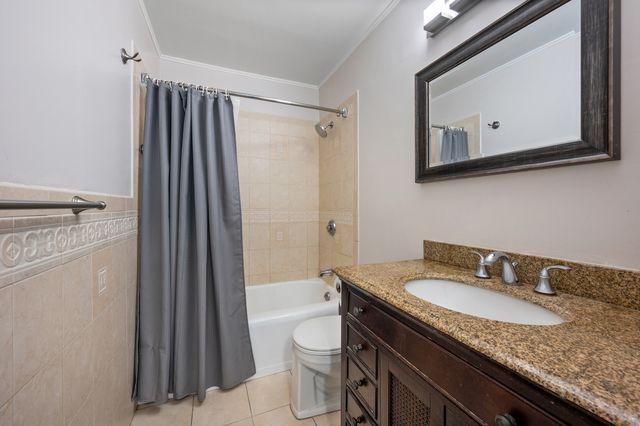 3600 N Lake Shore Drive 1608, Chicago, IL 60613