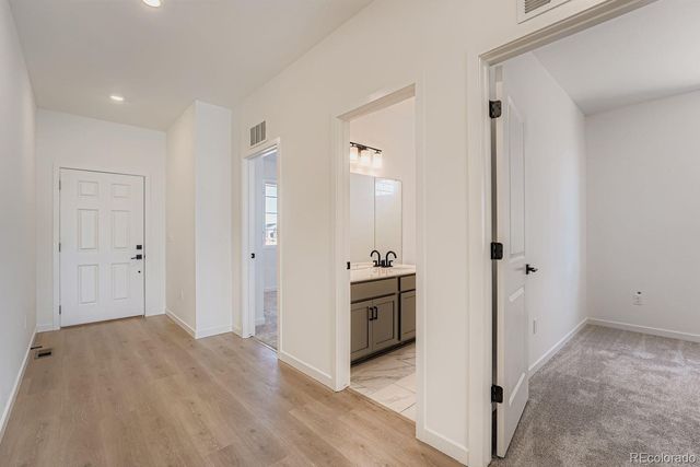 55015 E 28th Place, Strasburg, CO 80136