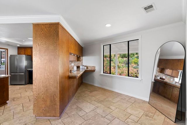 2018 Vista Grande Drive, Vista, CA 92084