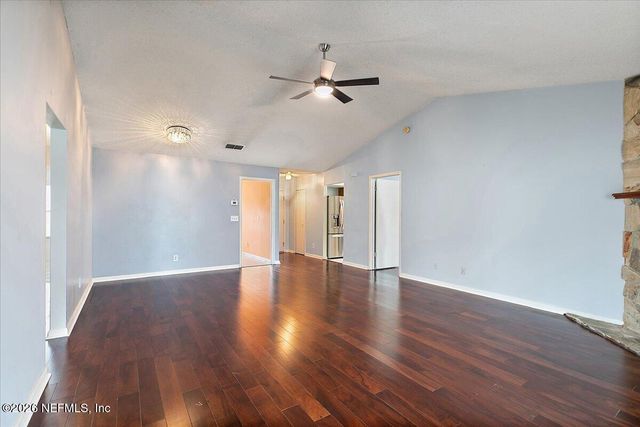 8461 IVEY Road, Jacksonville, FL 32216